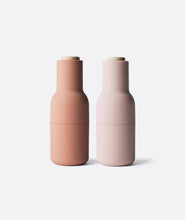 โหลดรูปภาพลงในเครื่องมือใช้ดูของ Gallery Bottle Grinders Set