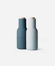 โหลดรูปภาพลงในเครื่องมือใช้ดูของ Gallery Bottle Grinders Set